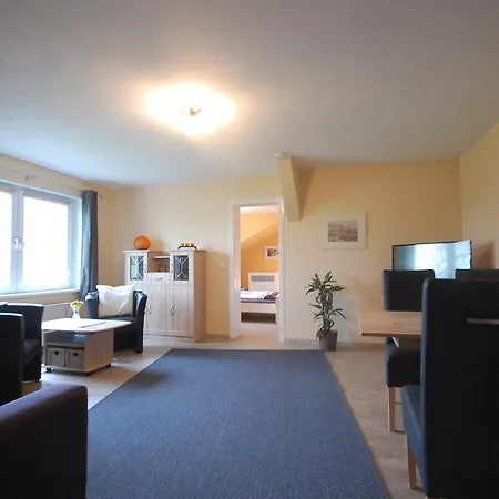 Апартаменты Ferienwohnung Pohnsdorfer Muehle *