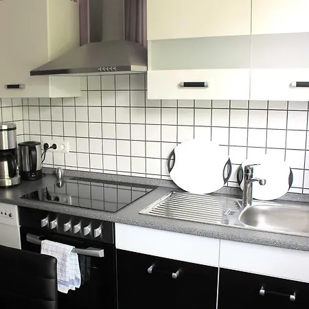 Ferienwohnung Pohnsdorfer Muehle Апартаменты Зирксдорф